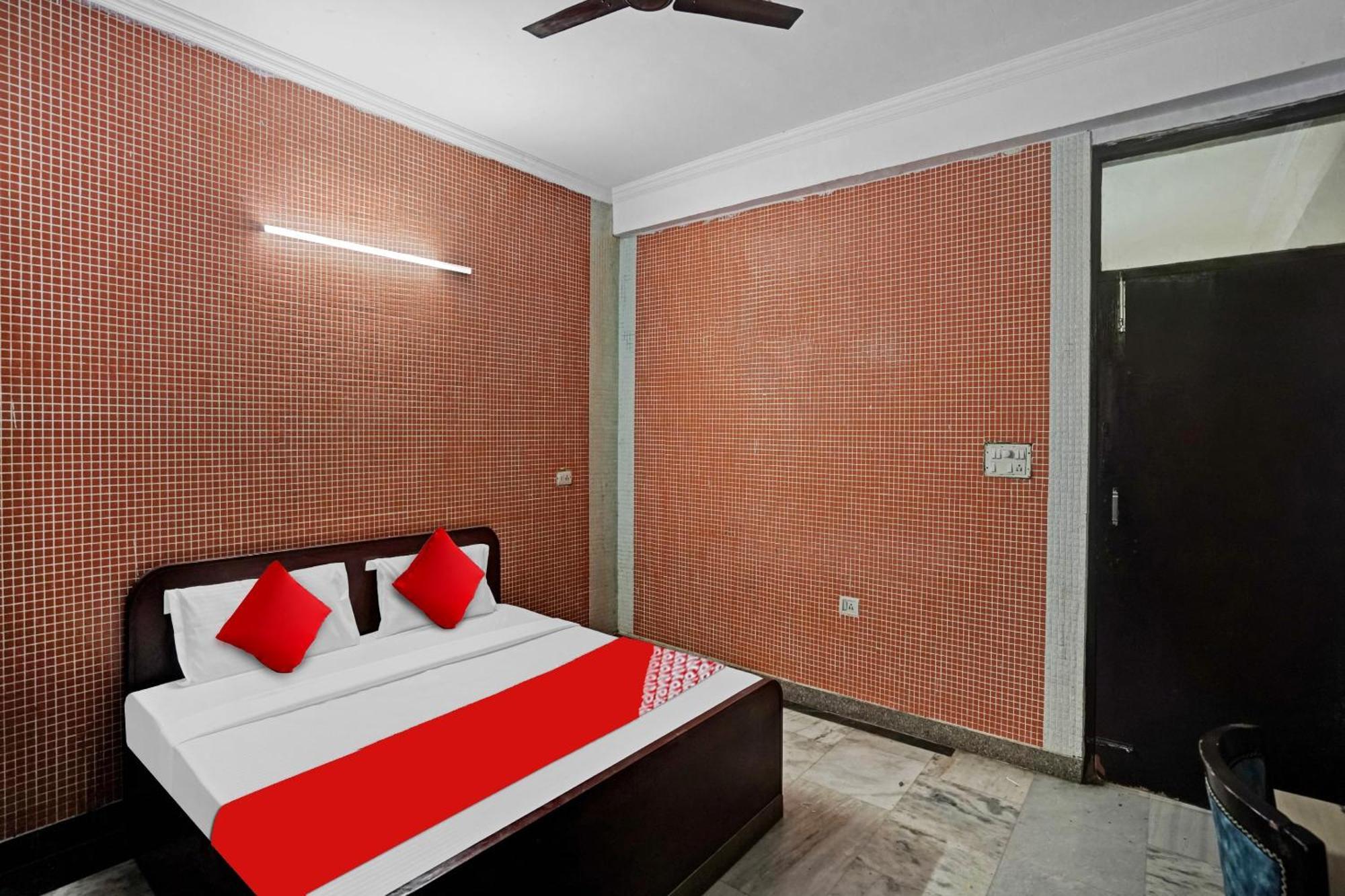Hotel O Park View Noida Luaran gambar
