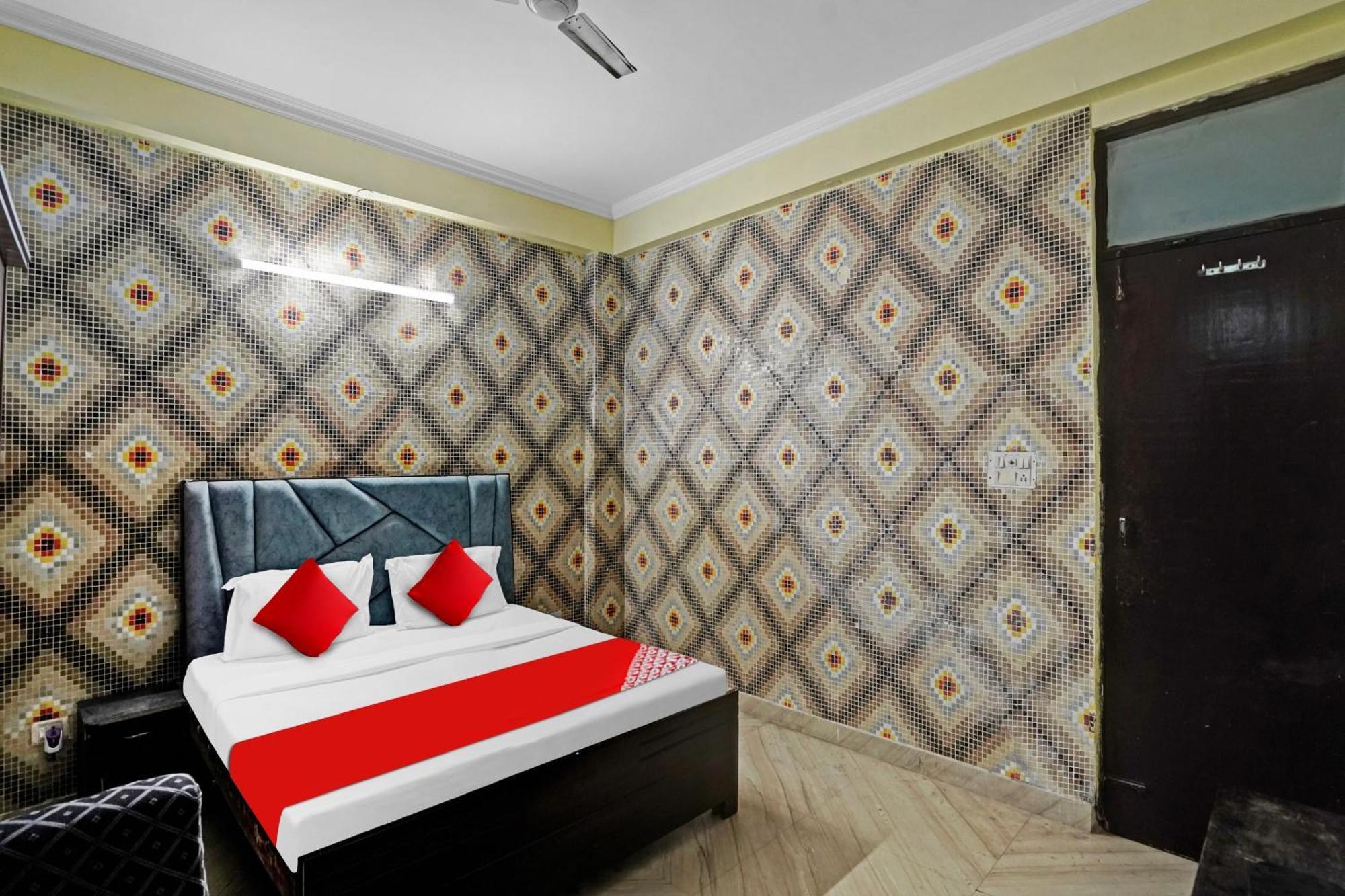 Hotel O Park View Noida Luaran gambar