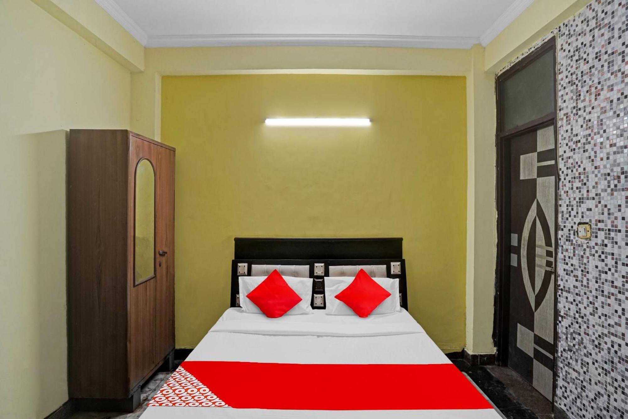 Hotel O Park View Noida Luaran gambar